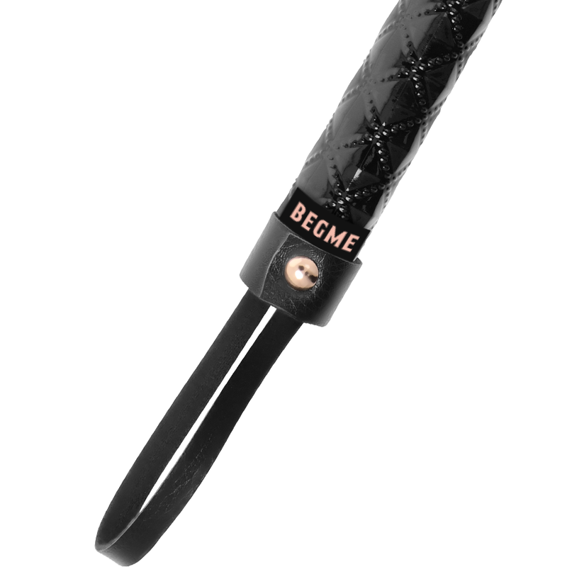 BEGME - BLACK EDITION VEGAN LEATHER FLOGGER - Image 4